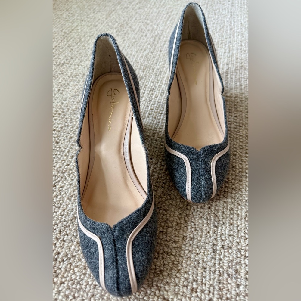 Guilhermina Anthropologie Gray Wool/ Felt Heels Size 6